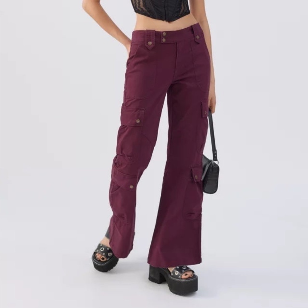 BDG maroon flare cargo pants
